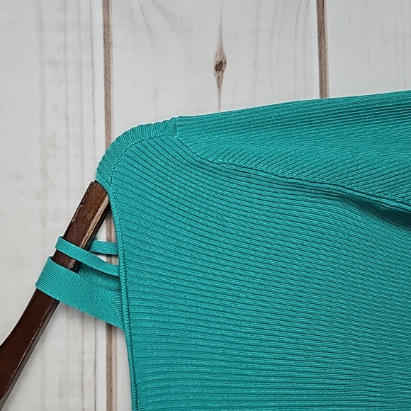 NWT La Rambla Teal Strap Cut Out Ribbed Sweater - Size Large - Picture 11 of 12
